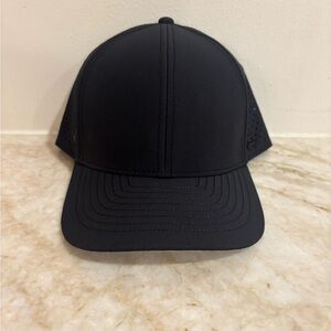 Brand New Melin A-Game Hydro Hat – Black – Classic Fit